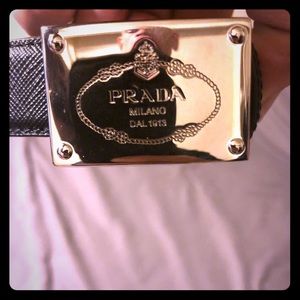 Men’s Prada belt